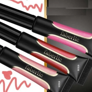 Lesk na pery mirror volume od spoločnosti faberlik: recenzie, paleta