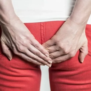 Nepohodlie v konečníku u žien: príčiny, príznaky, možné problémy a liečba