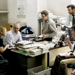 Film v centre pozornosti: recenzie, dej, herci, režisér, ceny a nominácie