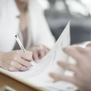 Žiadosť o predloženie dokumentov: dôvody a podmienky predloženia, pravidlá registrácie s príkladmi, odporúčaniami a radami právnikov