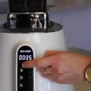 Je možné mletú kávu v mixéri: tipy a odporúčania