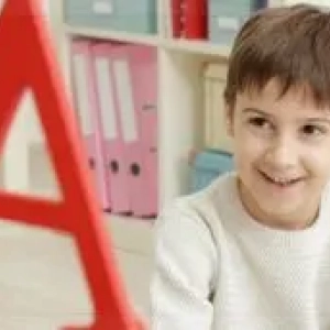 5,5-Ročné dieťa nehovorí dobre: príčiny porušenia, metódy korekcie, odporúčania logopédov