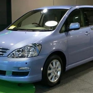 Toyota-ipsum: recenzie vlastníkov, technické špecifikácie, popis