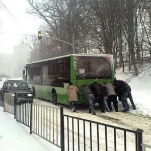Telocvičňa doma: ako otvoriť, čo vybaviť? Športové vybavenie do posilňovne