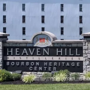 Heaven hill whisky (heaven hill): popis populárneho bourbonu, ako správne slúžiť a piť